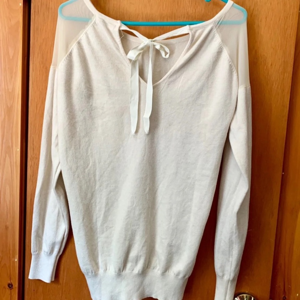 Sweater - Picture 3 of 3